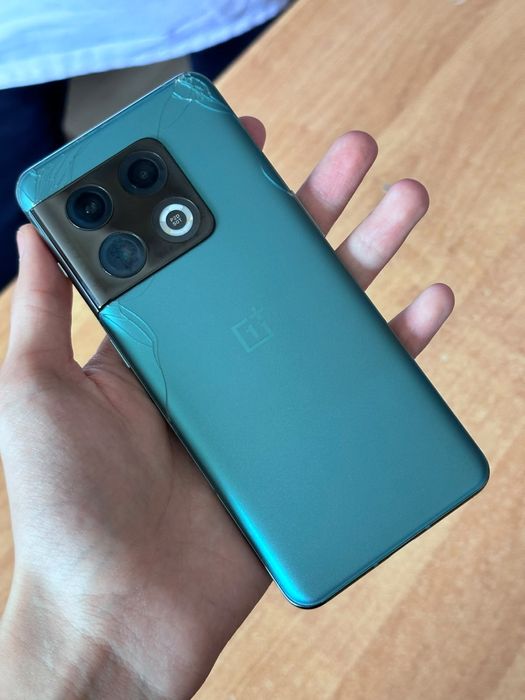 One Plus 10 pro 6g