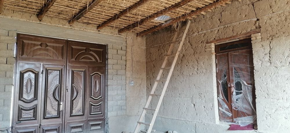 Срочно уй сотилади 6 сотихли 6 хонали вариантлар бор килишамиз