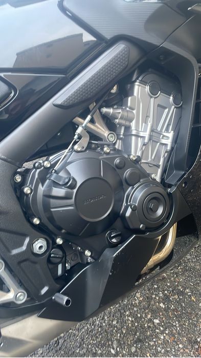 Vand/Schimb HONDA CBR 650F