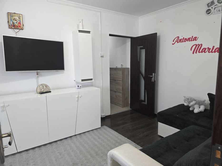 Apartament doua camere micut dar cochet in Nord