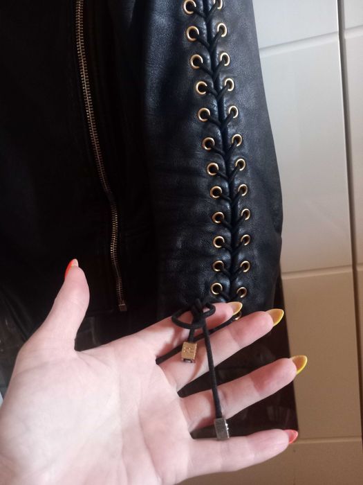 Намалени-Love Moschino , Diesel , Elisabetta Frаnchi