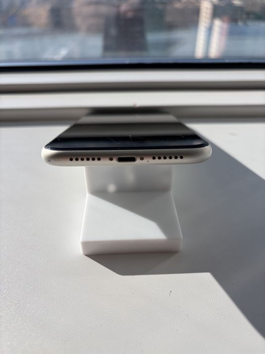 iPhone 11 White (Белый) 64 ГБ— оригинал, не вскрывался