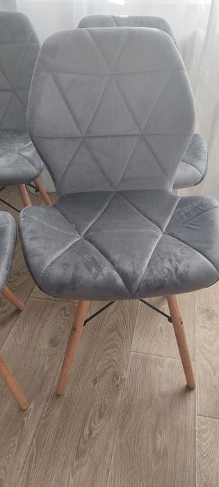 Комплект трапезни столове 4 бр