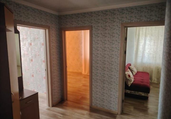 Продается 3-комн (4-85, 2 эт)