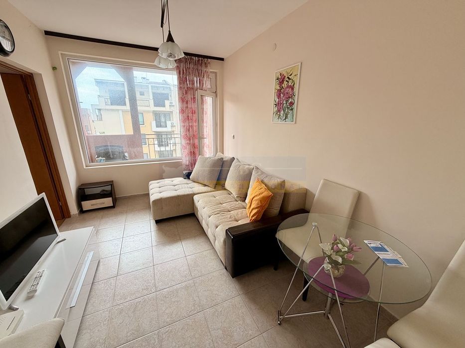 Продава се Двустаен апартамент в Поморие - 56 кв.м за 1002 €/кв.м - Снимка #8