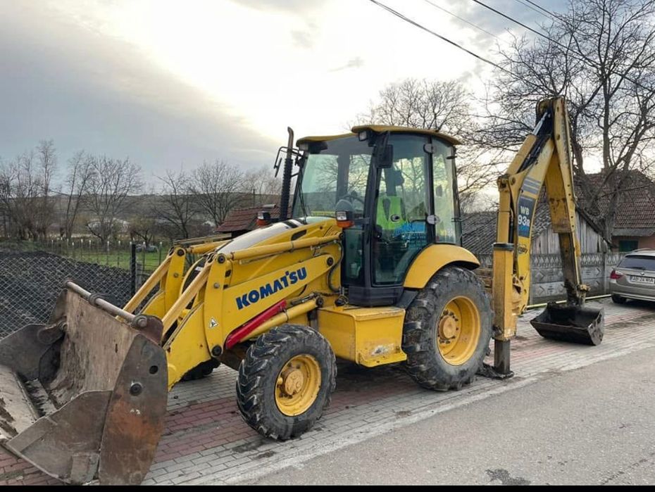 Buldoexcavator de închiriat