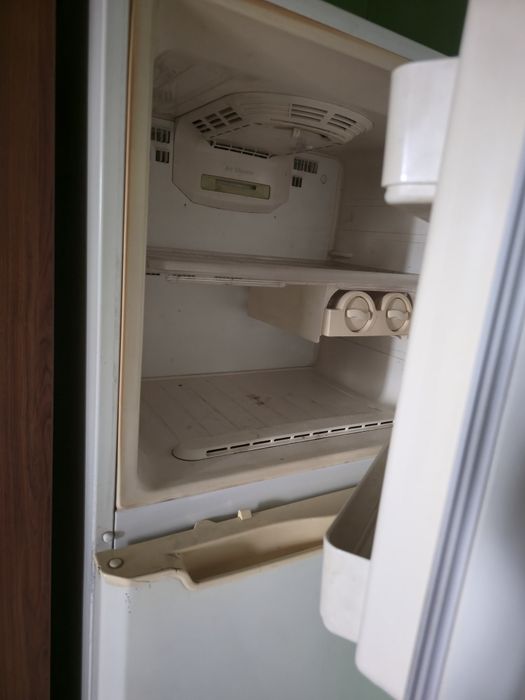 Холодильник samsung