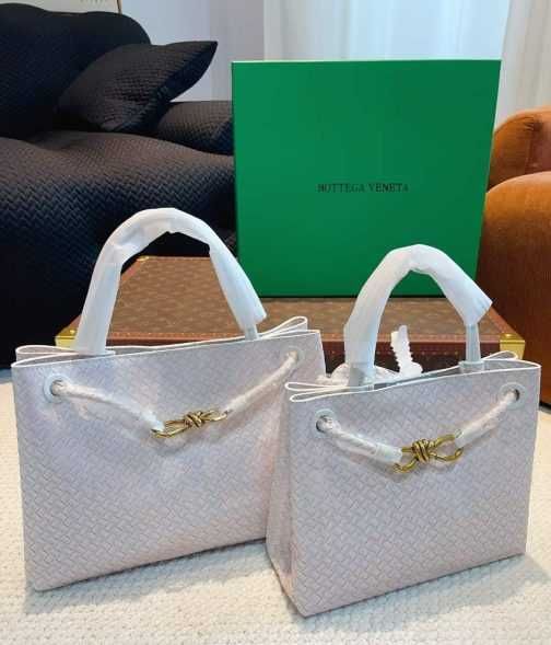 Geanta de mana dama Bottega Venata  630-07-1