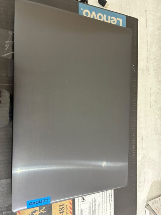 Ноутбук Lenovo  ноутбук