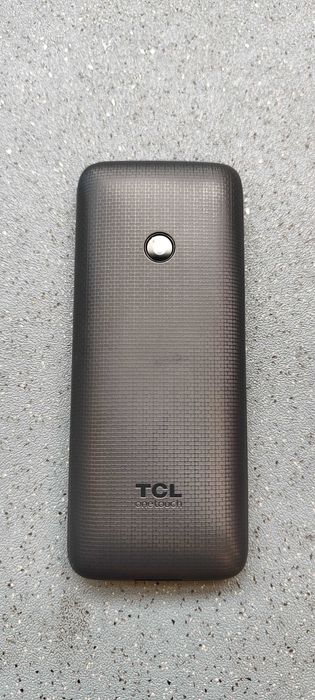 Телефон TCL Onetouch 4041 4G
