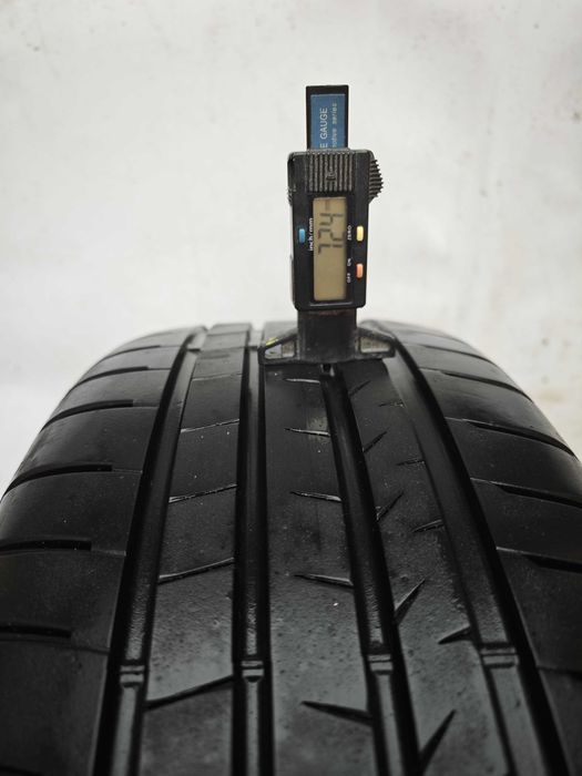 Anvelope 235/45/20 an 2022 vara BRIDGESTONE ALENZA 001
