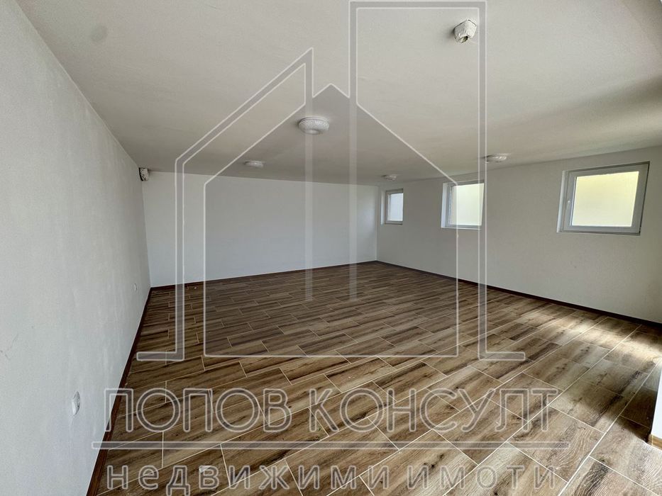 Дава се под наем Офис в Пловдив, Южен - 45 кв.м за 298.86 € - Снимка #1