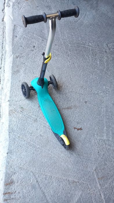 Trotineta oxelo decathlon.
