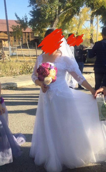 Свадебное платье