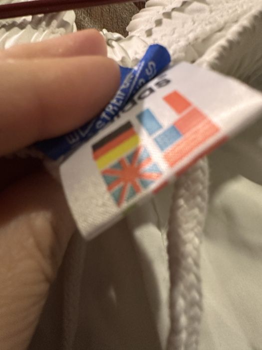 Продам спортивное трико