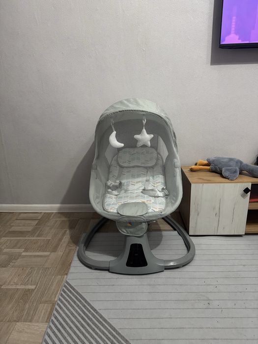 Продам шезлонг автоматический