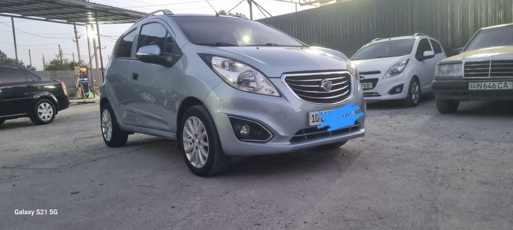 Spark sotladi 1 li mator benzin