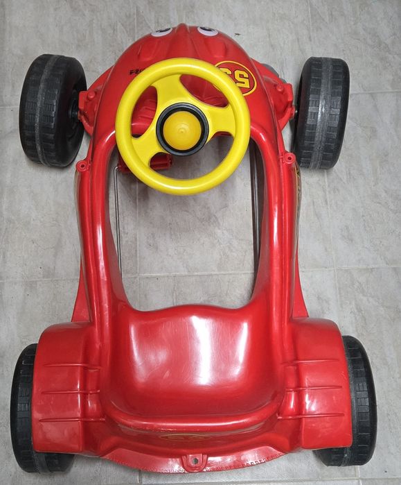 Детска количка с педали