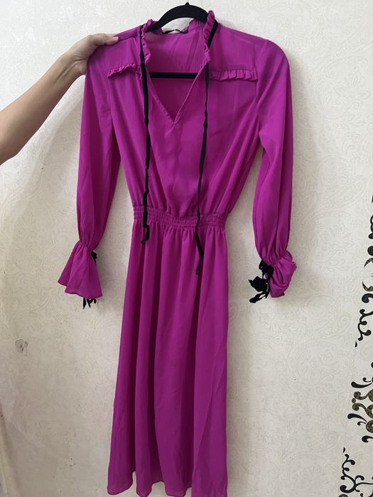 Продается пальто и платья