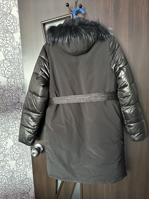 Зимний пуховик для девочки