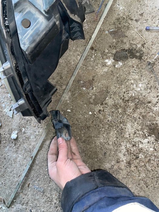 Фара лексус лх570 дорест