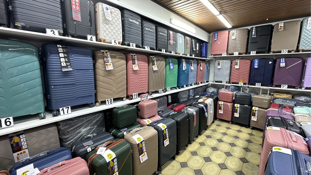 Чемоданы разных размеров