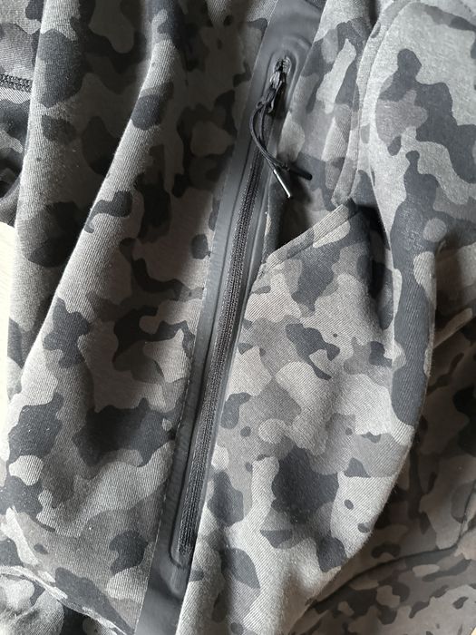 Nike tech зелен камуфлаж