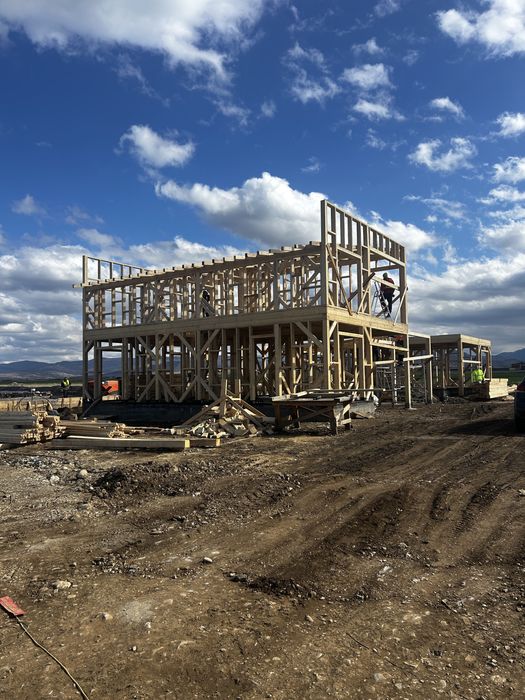 Construcții Case din Lemn Premium | Calitate Fără Compromis