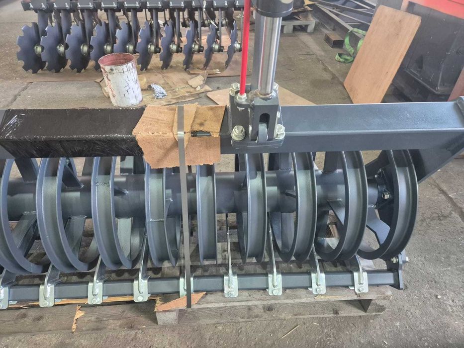 Vand Tavalug Maschio, Horsch, Lemken