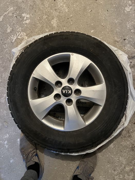 Джанти КИА 15’ със зимни гуми hankook