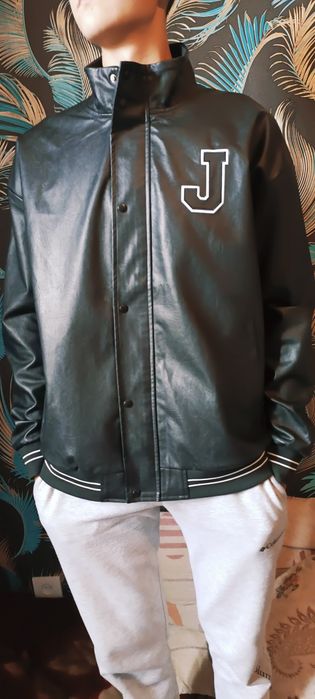 Мужская одежда, кожанный бомбер
