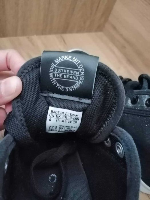 Кецове adidas originals, Размер 37и 1/2,