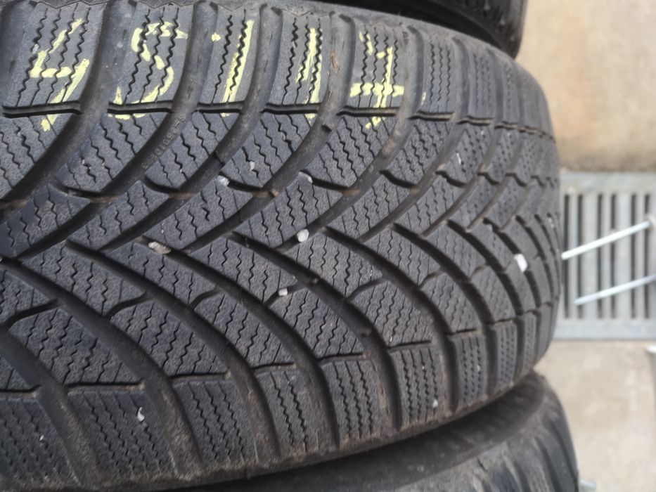 Cauciucuri 225 50 17,  215 55 17,  205 45 17