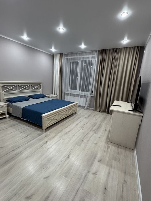 ЖК Австрийский. Однокомнатная. Сутки/часы/ночьЕсть паркинг.