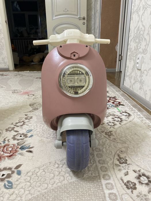 детски мопед сатылады ручка фломастер сызылган жерлеры бар