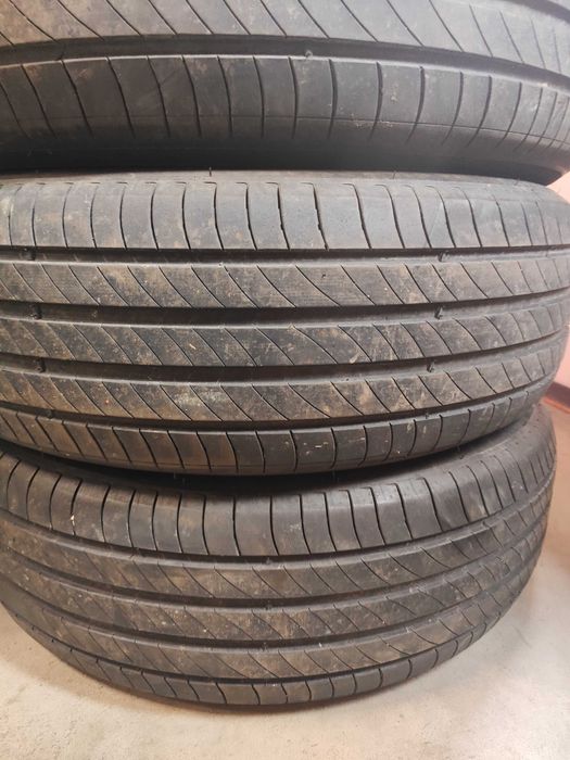 4бр.летни гуми 215/65/17 Michelin