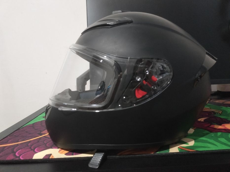 Мотошлема с гарнитурой