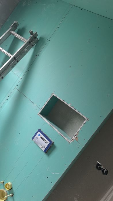 Finisaje interioare si exterioare