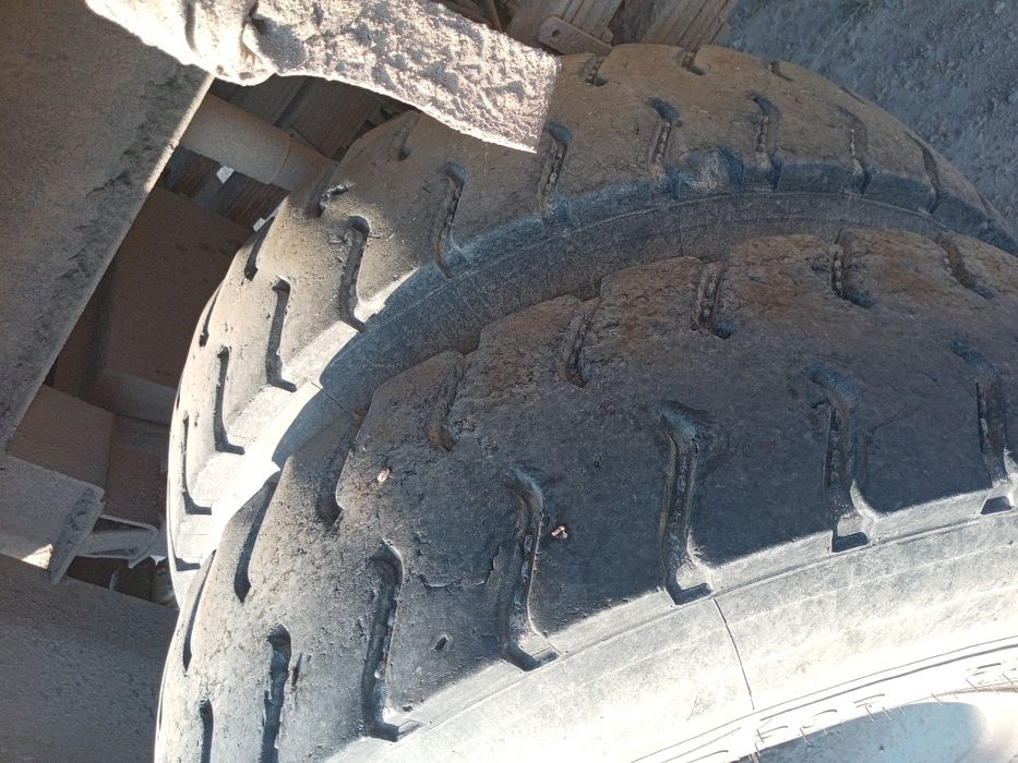 Прицеп на хова 20тоник