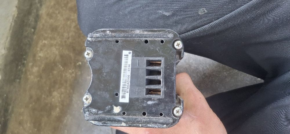 Vând baterie bicicleta electrica 24 v originala samdung 10ah