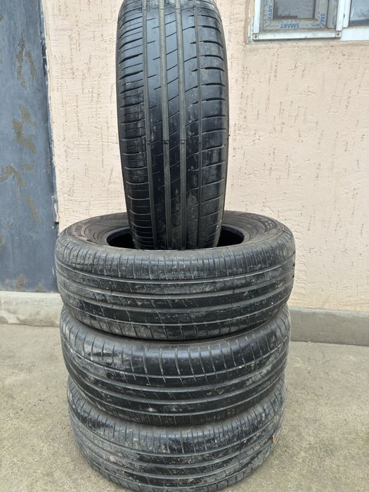 Летни шины 215/65/R16