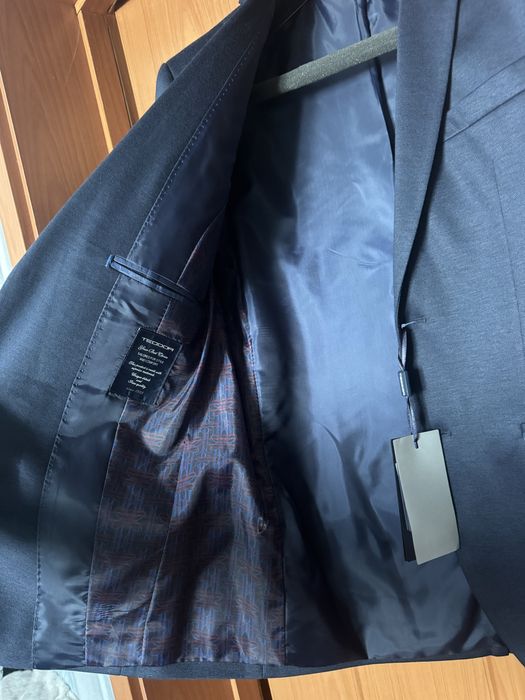 Мъжко сако с панталон.