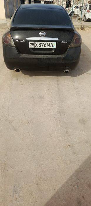 Ниссан алтима 2009