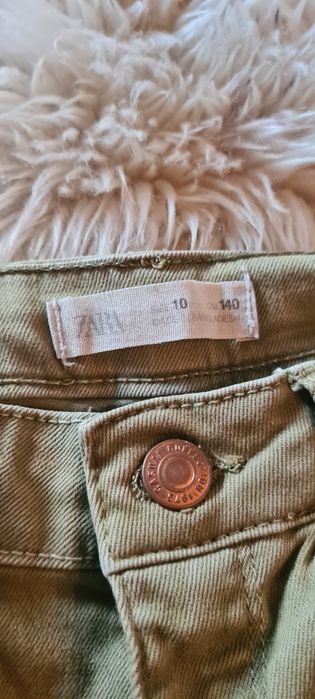 Vand jeans băiat Zara