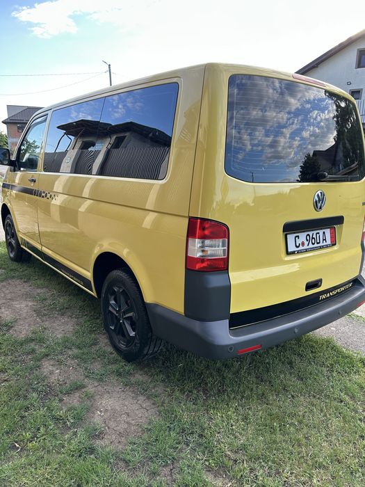 VOLKSWAGEN Transporter 2011 — imagine 3