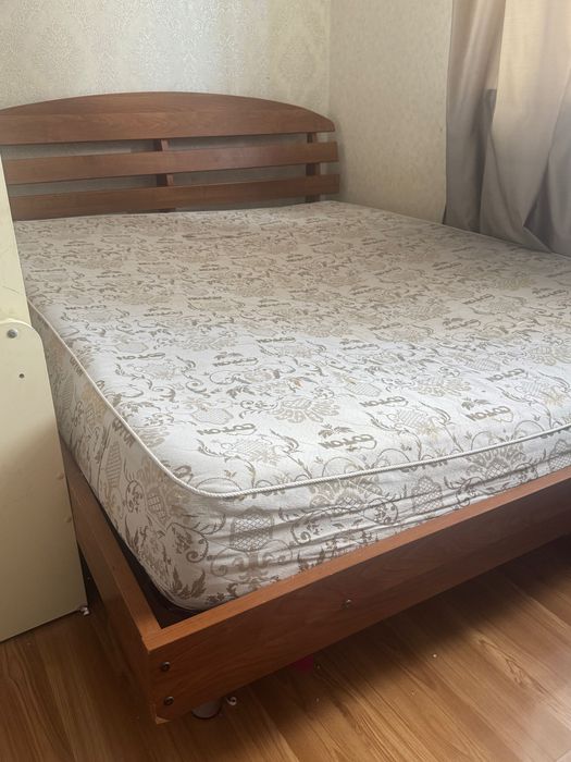 Срочно продам каркас 2-х спальной кровати