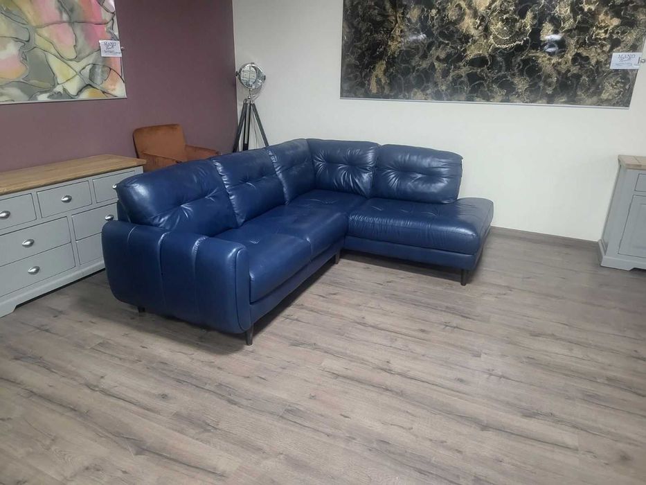 Син кожен ъглов диван
