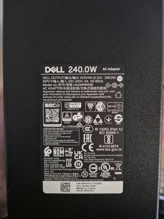 Dock station Dell WD19DC + încărcător