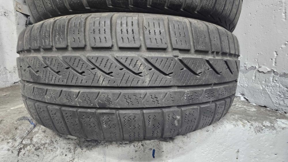 Продам шины 185/55/16 continental