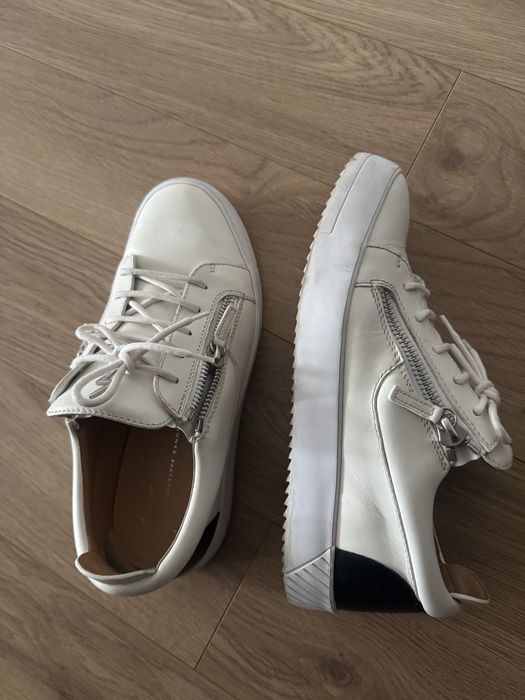 Обувки Giuseppe Zanotti